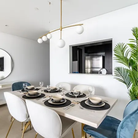 Guestready - Luxury Tower With Burj Khalifa View Apartment Dubai Exterior photo